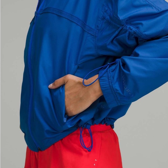 Lululemon Lightweight Cropped Track Jacket
Blazer Blue sz10 - Picture 6 of 16